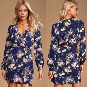 Lulus Thats A Wrap Floral Blue Dress Size S